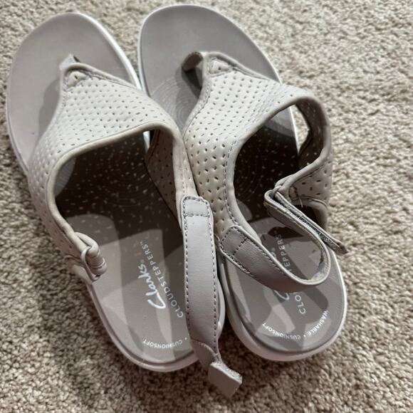 Clarks Cloudsteppers Drift Blossom Women's Wedge Sandals Light Taupe Size 9 - Picture 6 of 11